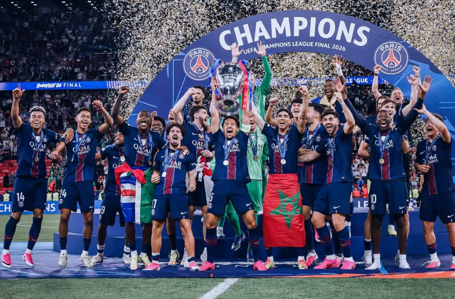 ไม่สนใจ.! เอ็นรีเก้ เมินถูกยกชั้นตำนานหลังพา เปแอสเช ป้องกันแชมป์ UCL